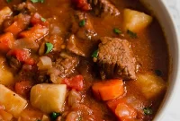 Hellenic Beef and Tomato Braise