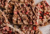 Paleo Strawberry Cacao Energy Bars
