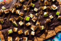 Autumn Caramel Apple Graham Bark