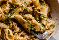 Velvety Slow Cooker Chicken Pasta