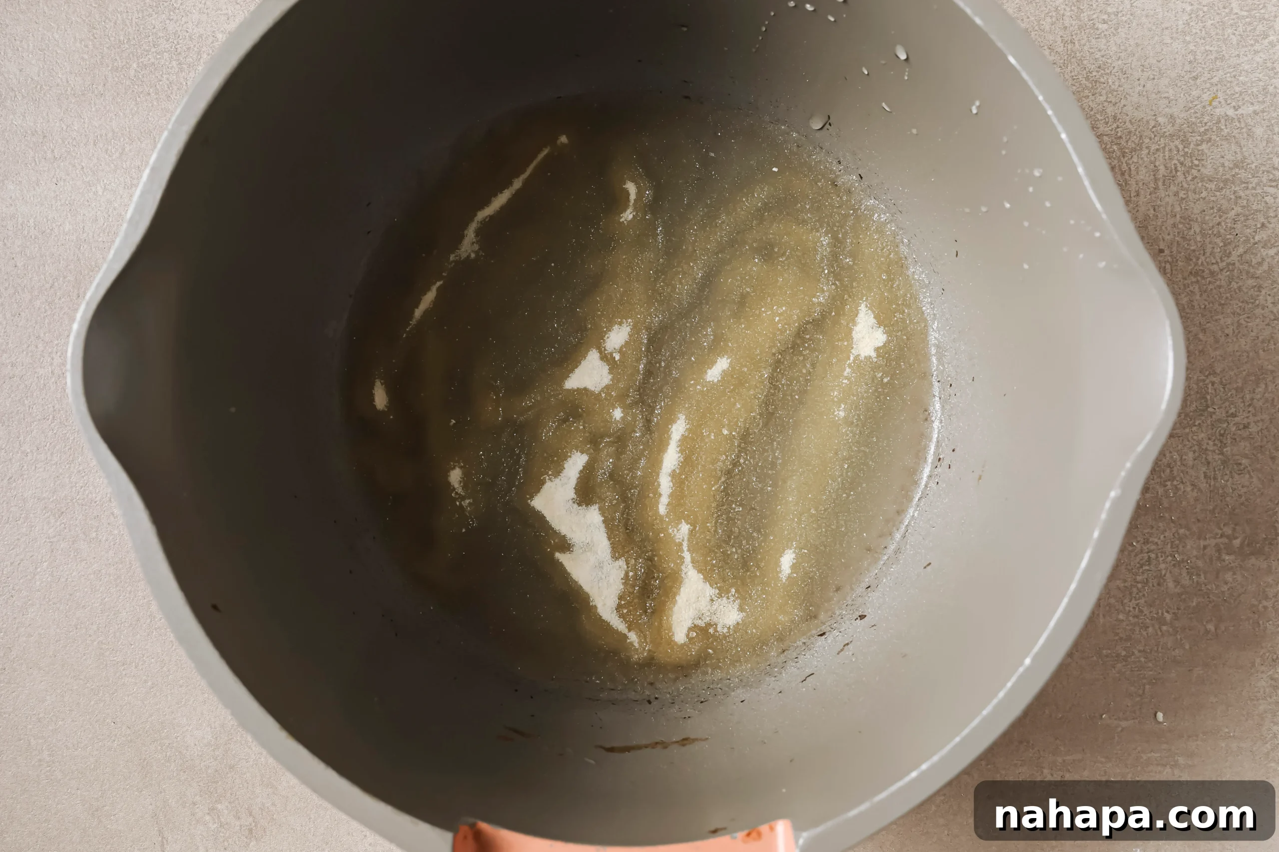 Gelatin egg in a pot