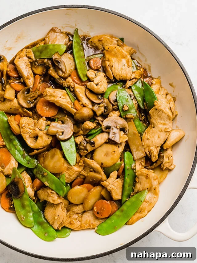15 Brilliant Gluten-Free One-Pan Dinners 14 cropped-moo_goo_gai_pan_4.jpg