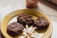 Creamy Coconut Frozen Yogurt Bars